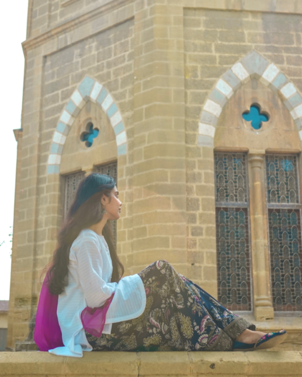 blue farshi (1) Royalie | Faeshi